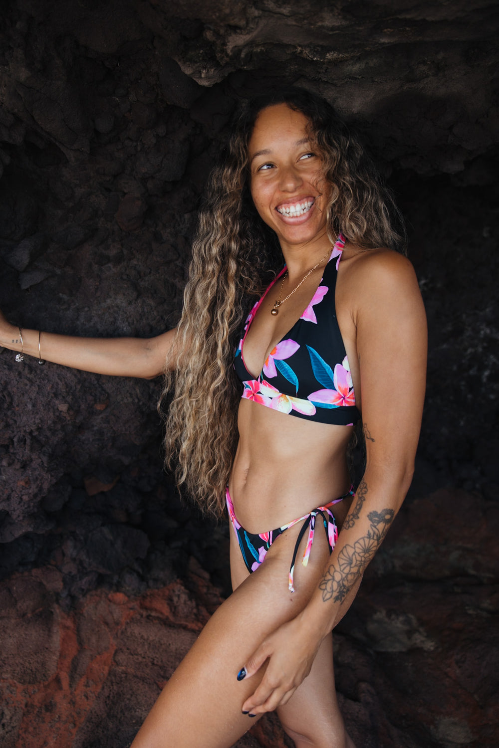 Nani Halter Top in Black Plumeria