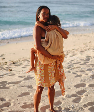 Tag Aloha Summer Lei Pareo